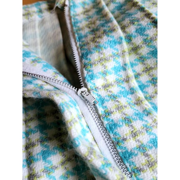 1960s Vintage Tartan Plaid Pleated Wool Mini Skirt: Mod Fashion, 25" XS - Picture 2 of 10